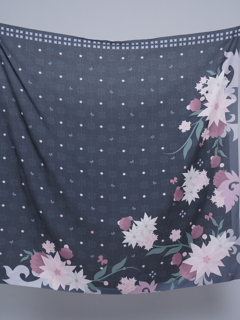 Kinara Signature Scarf