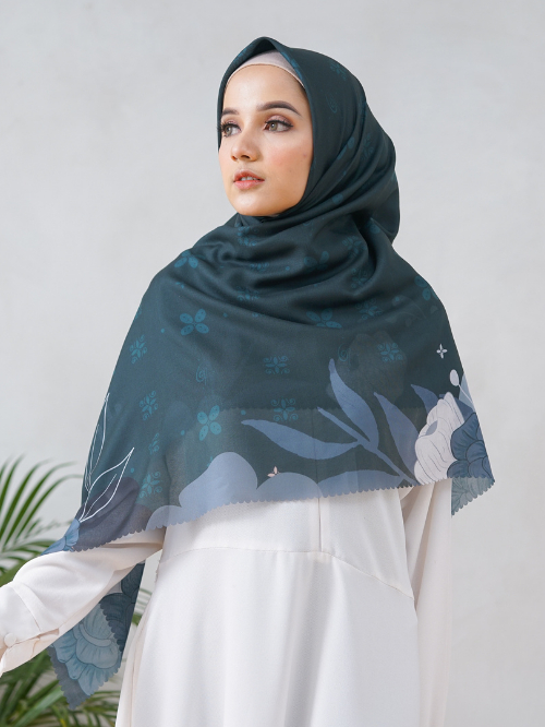 Ayana Signature Scarf by Giets