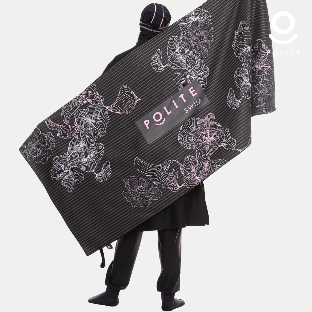 POLITE SWIMMING TOWEL BLACK ROSE