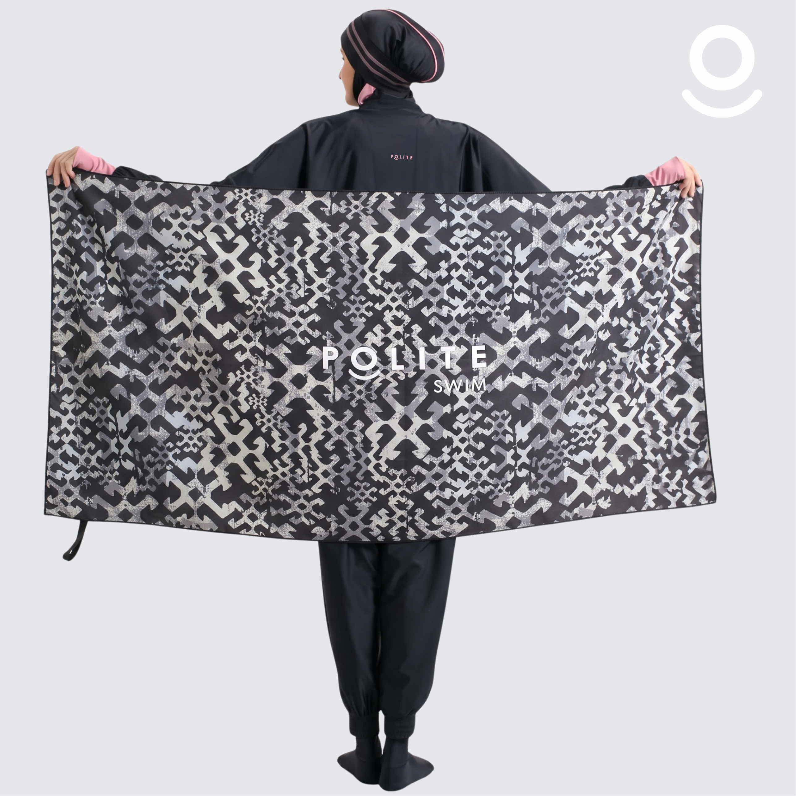 POLITE SWIMMING TOWEL BLACK WHITE