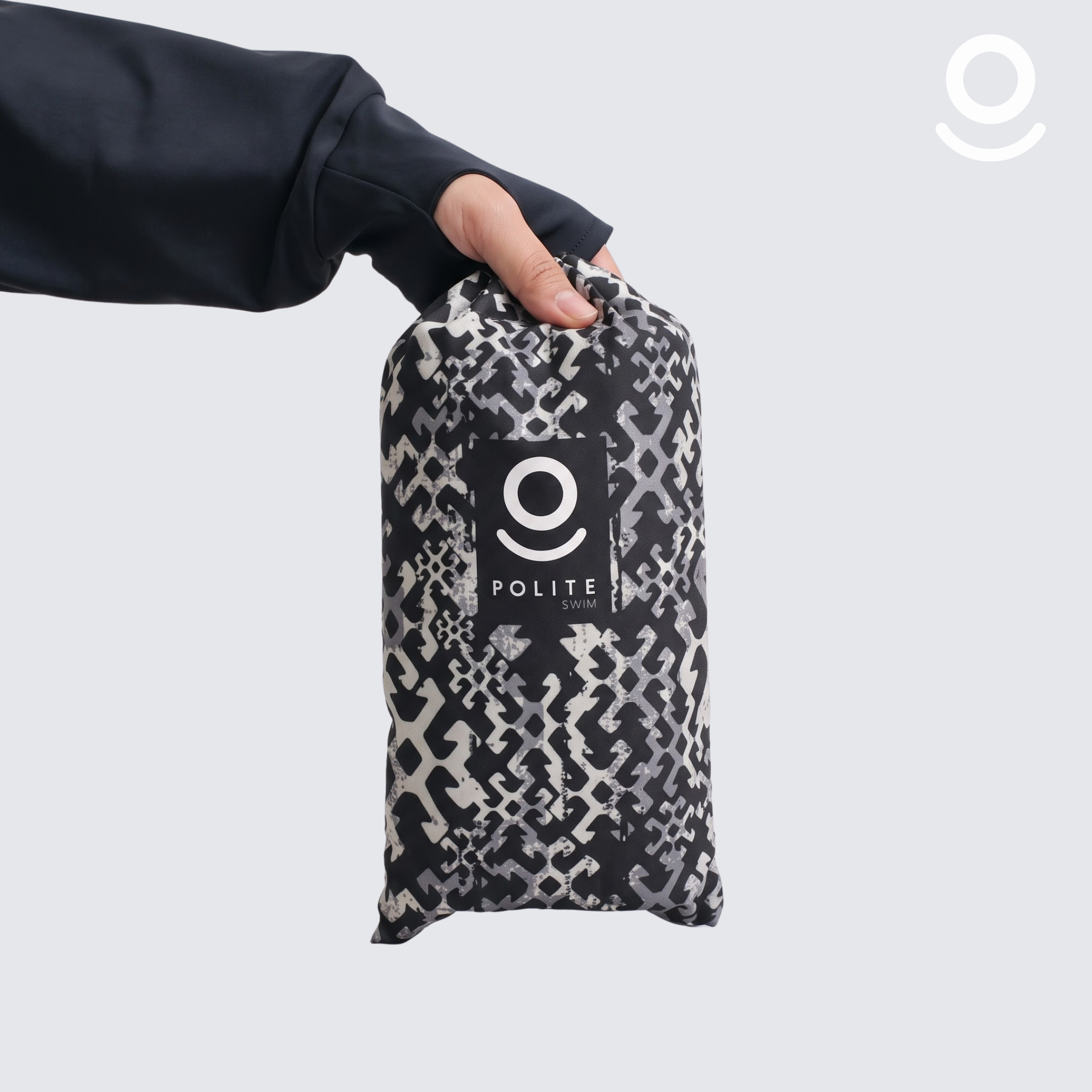 POLITE SWIMMING TOWEL BLACK WHITE