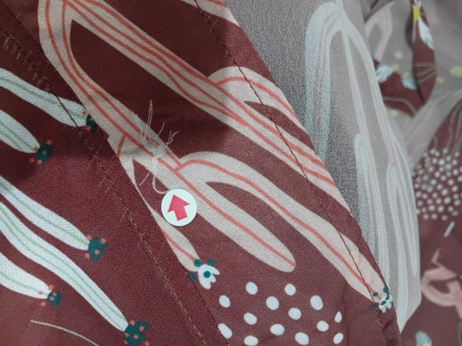 DEFECT OUTER BEAUTIFUL SEA MAROON