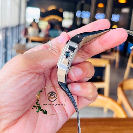 Image of Cartier Santos Dual Time