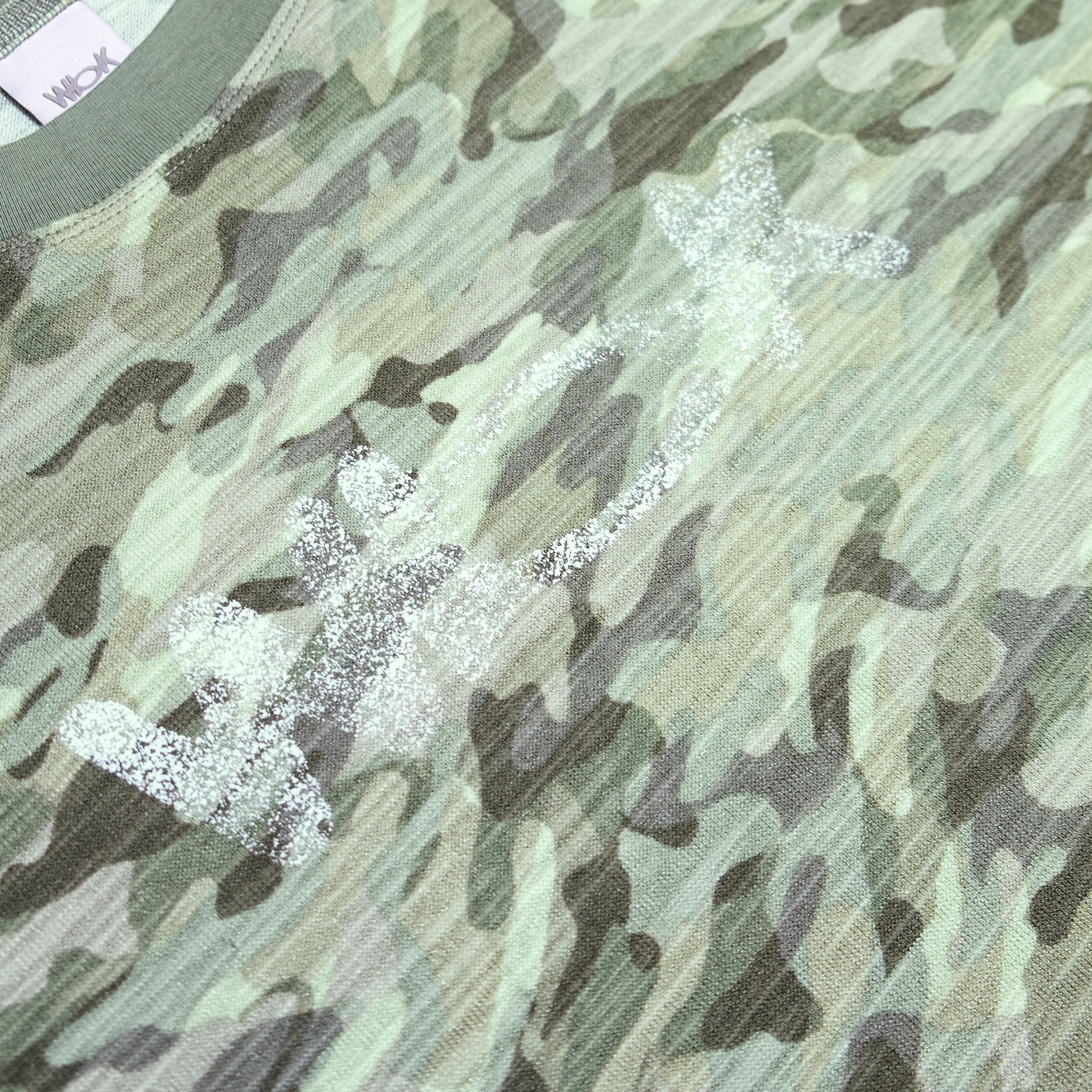 Camo ( Jade ) - Fitted tee