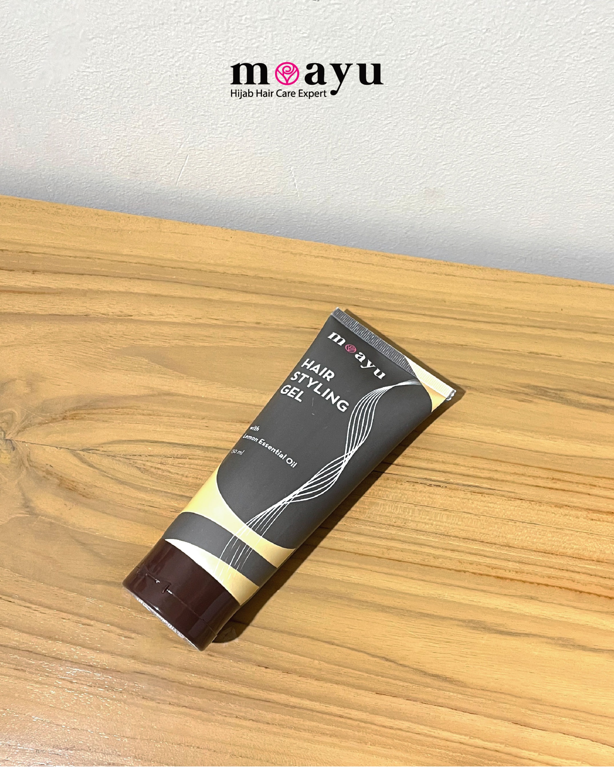 Hair Styling Gel with Lemon Essential Oil, Argan Oil & Pro-Vitamin B5 150ml by MOAYU - Gel Penata Bentuk Rambut