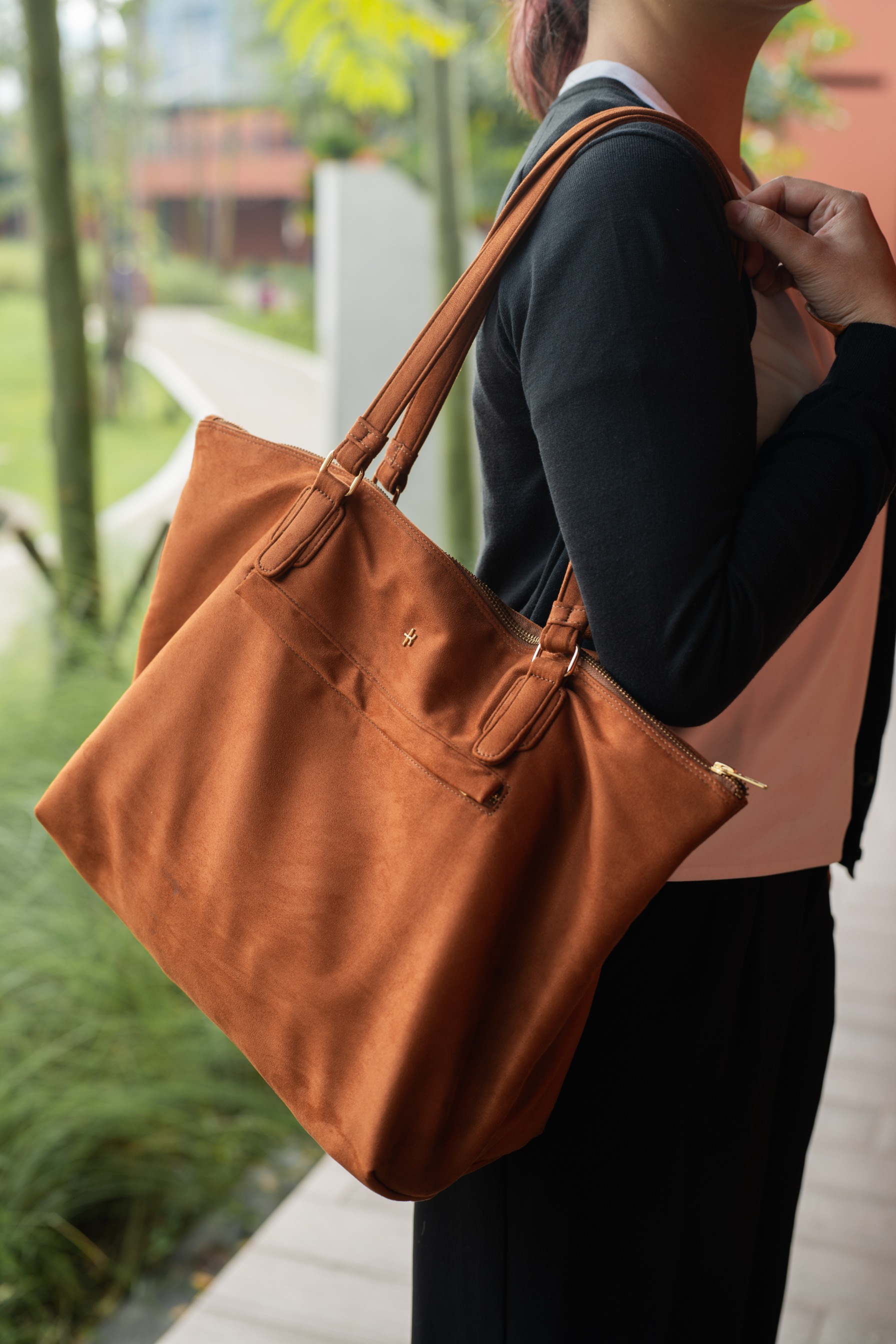 Estella Maxi 15 inch Laptop Bag