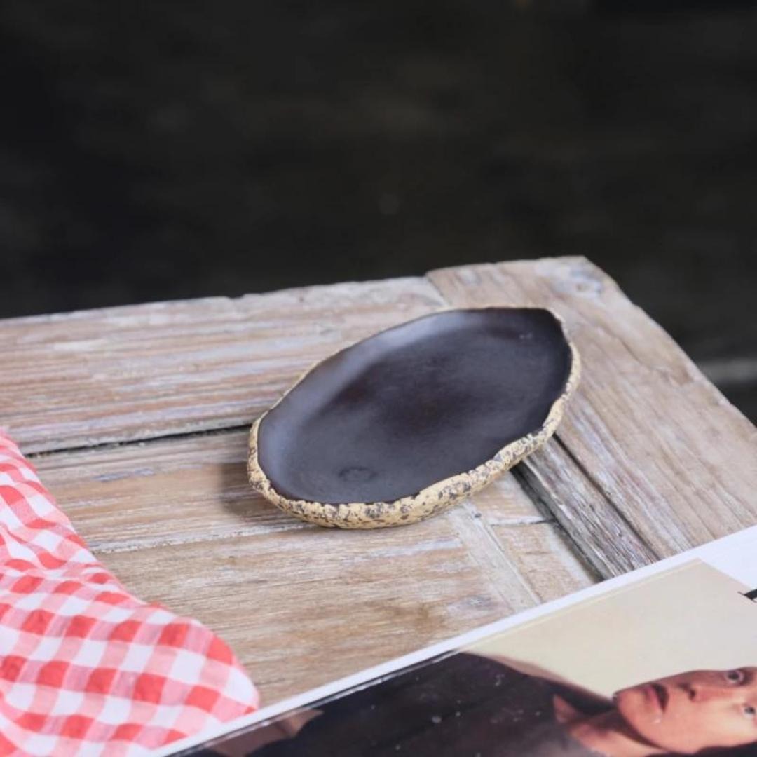 Munzterania Ganseki Oval Plates
