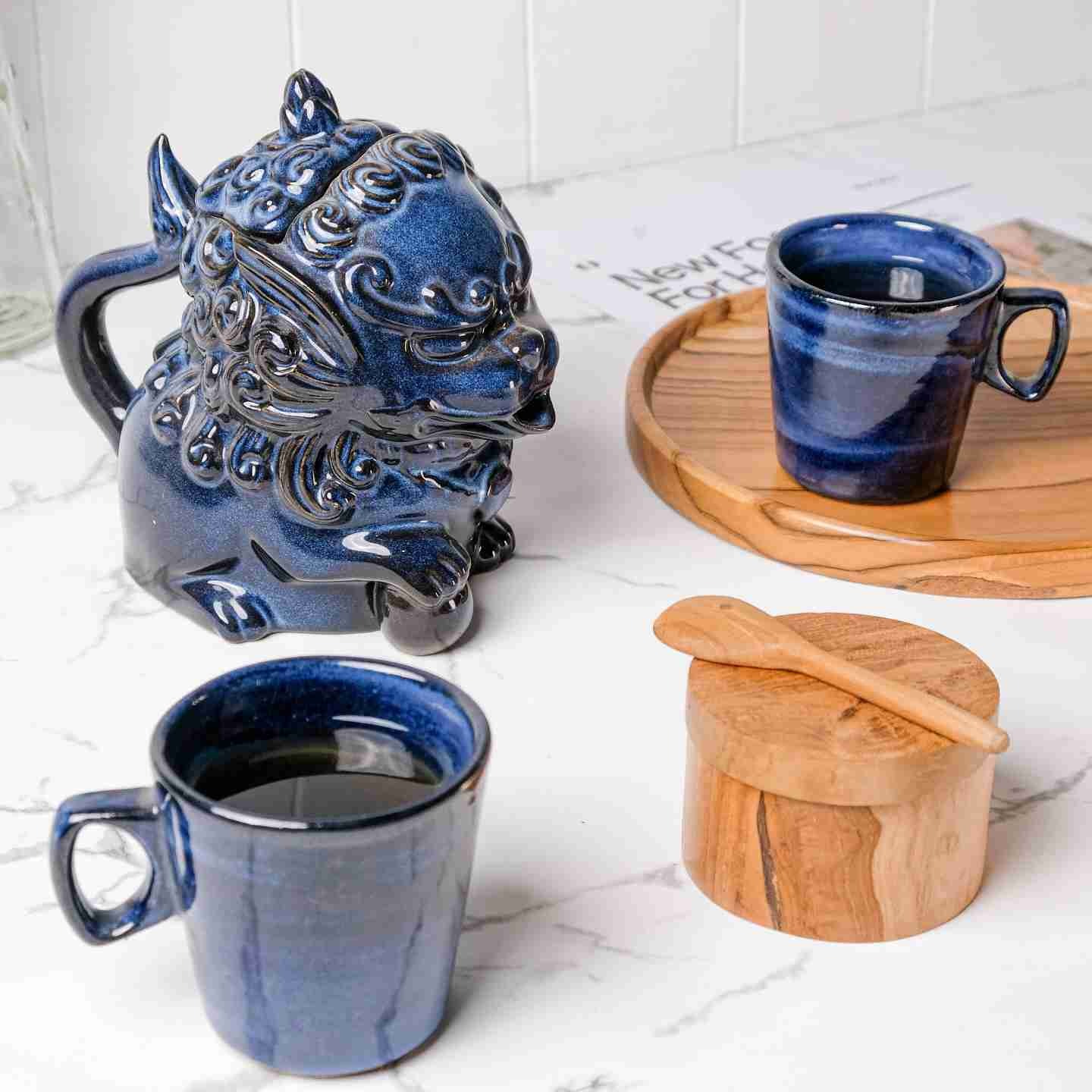 Munzterania Majestic Merlion Teapot Set