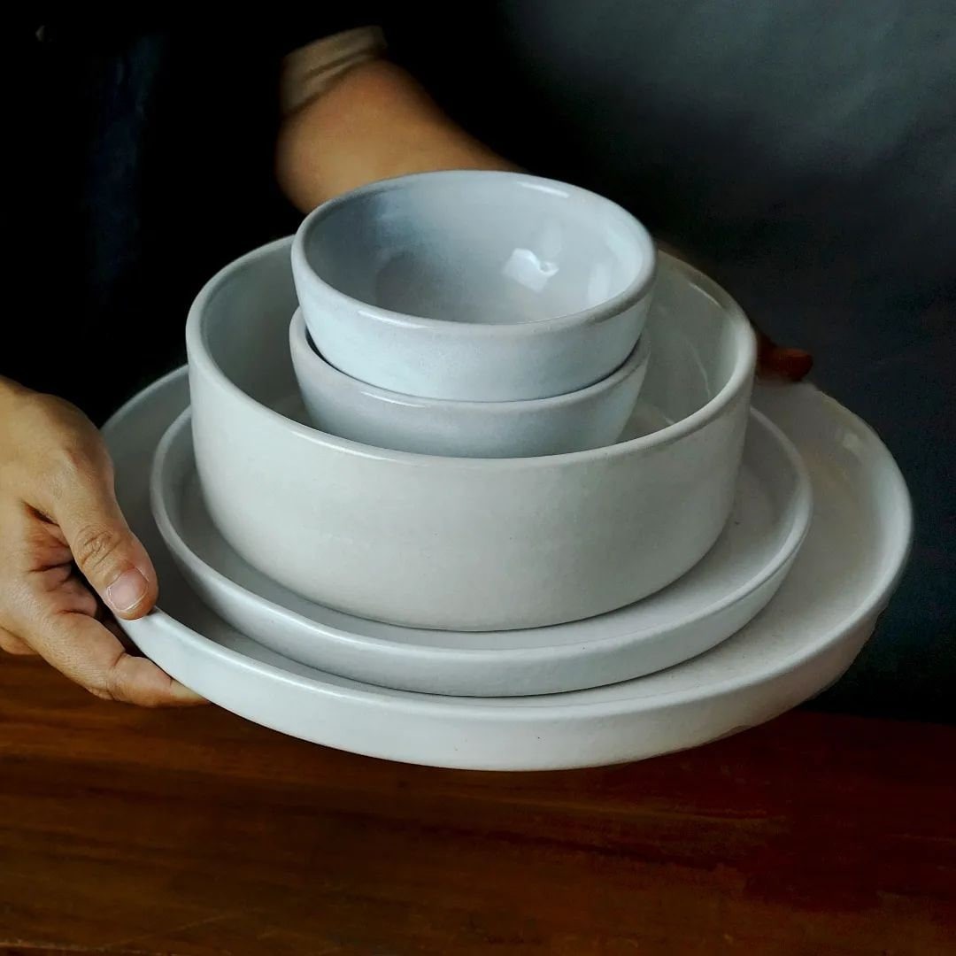 Munzterania Shiroi Series Dinnerware set of 8
