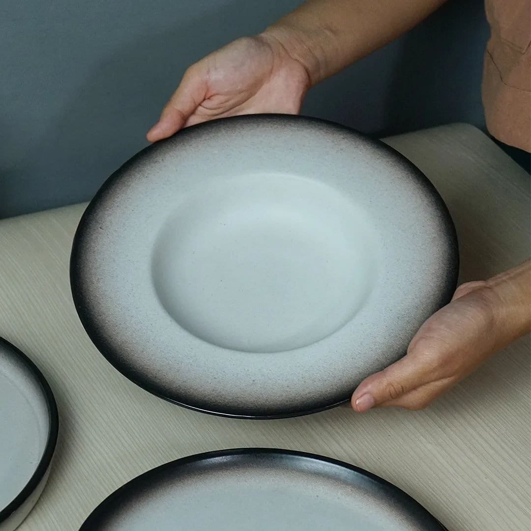Munzterania Shirokuro Series Dinnerware set of 6