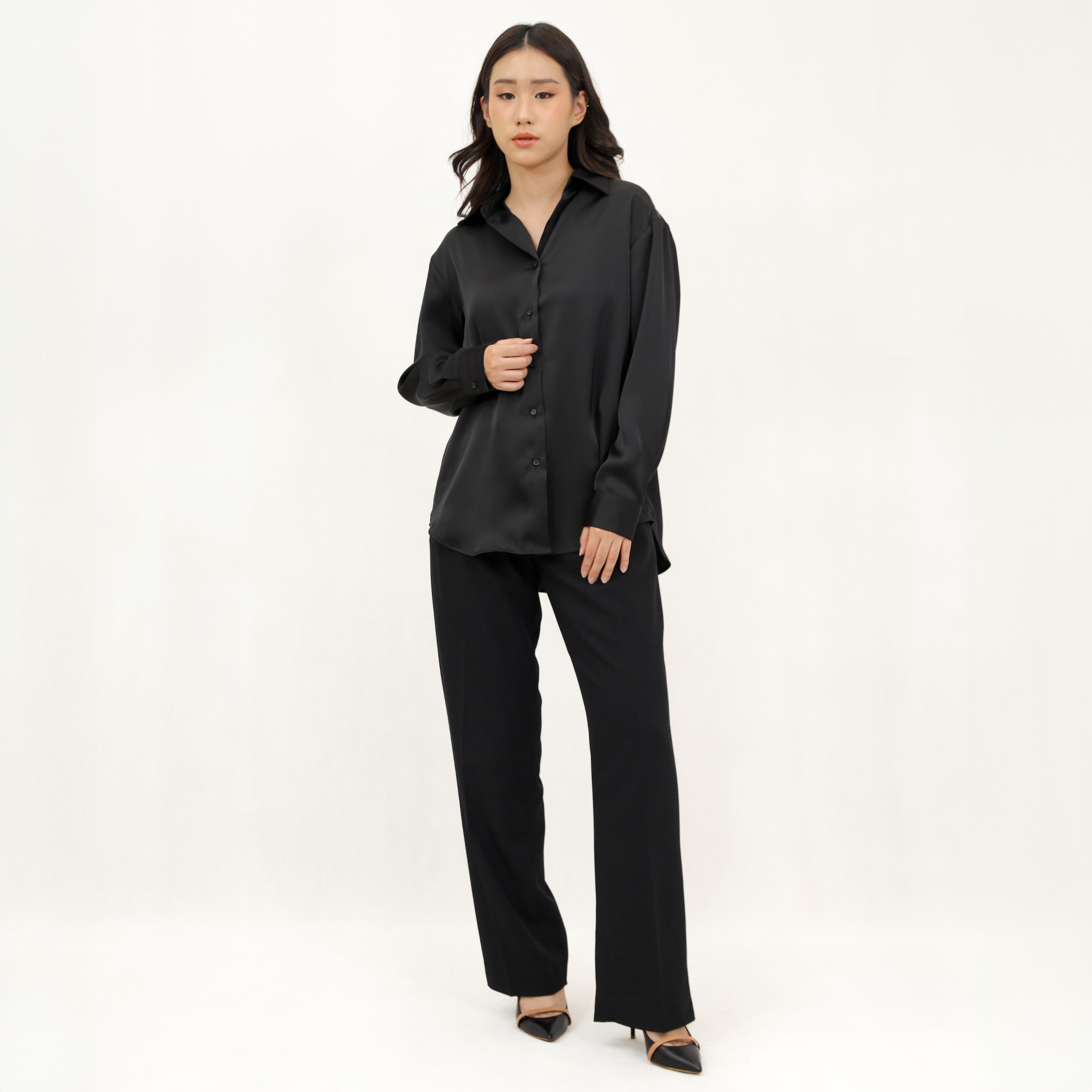 CINDRA V-NECK ROSE BLOUSE