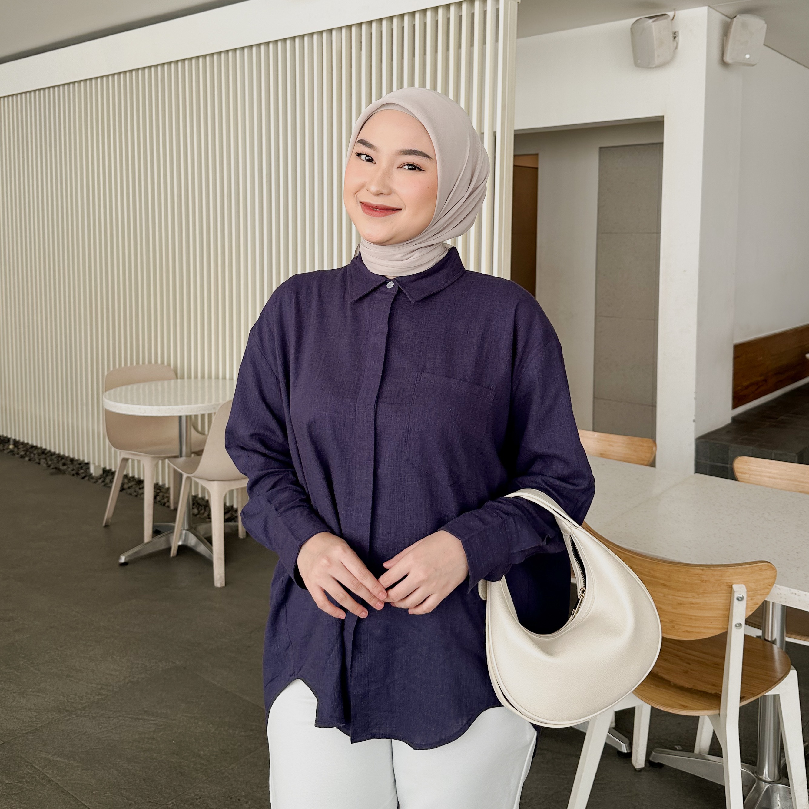 CINDRA OVERSIZED SHIRT