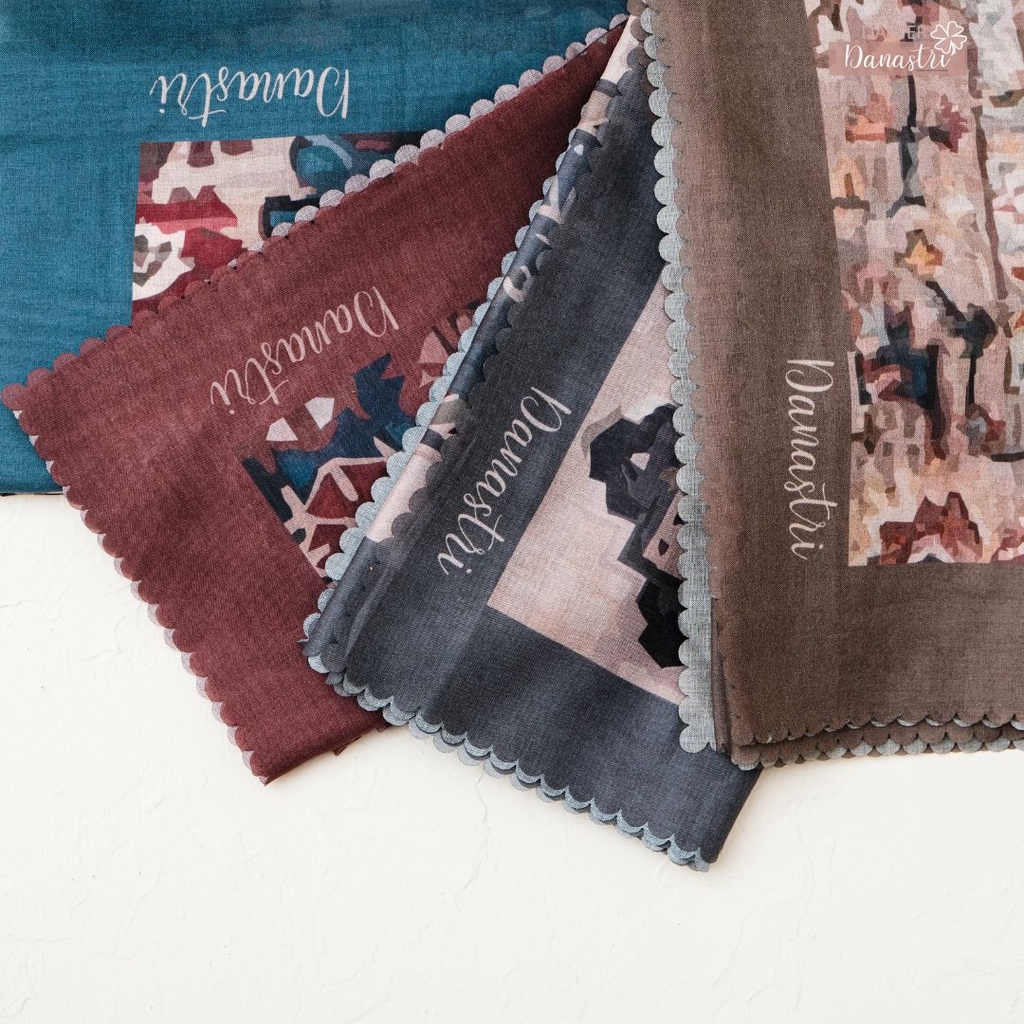 SCARF MOTIF 2 DASTER DANASTRI