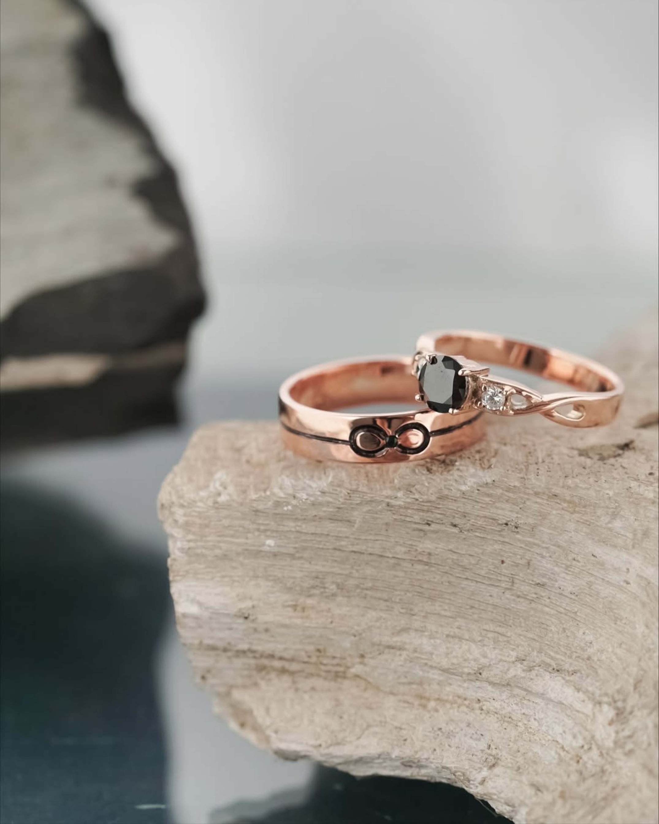 Yuke Jewelry - Cincin Kawin/Couple Bahan Emas - Perak - Palladium - Platinum Model BERNADYA Series