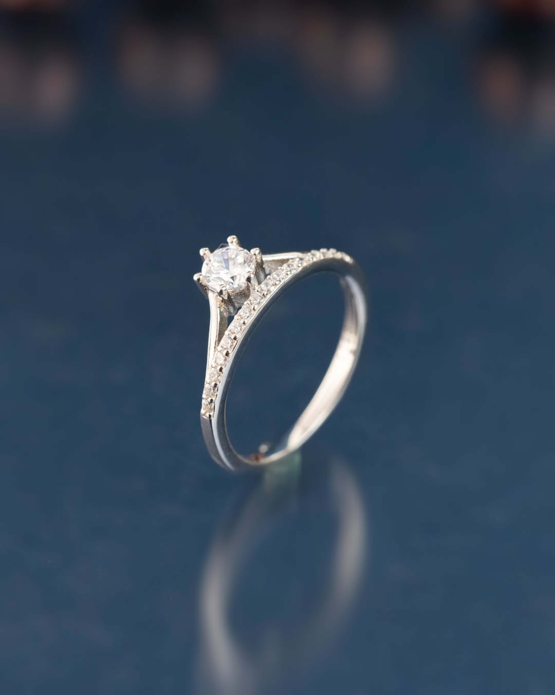 Yuke Jewelry - Cincin Kawin/Couple Bahan Emas - Perak - Palladium - Platinum Model BAYUNI Series