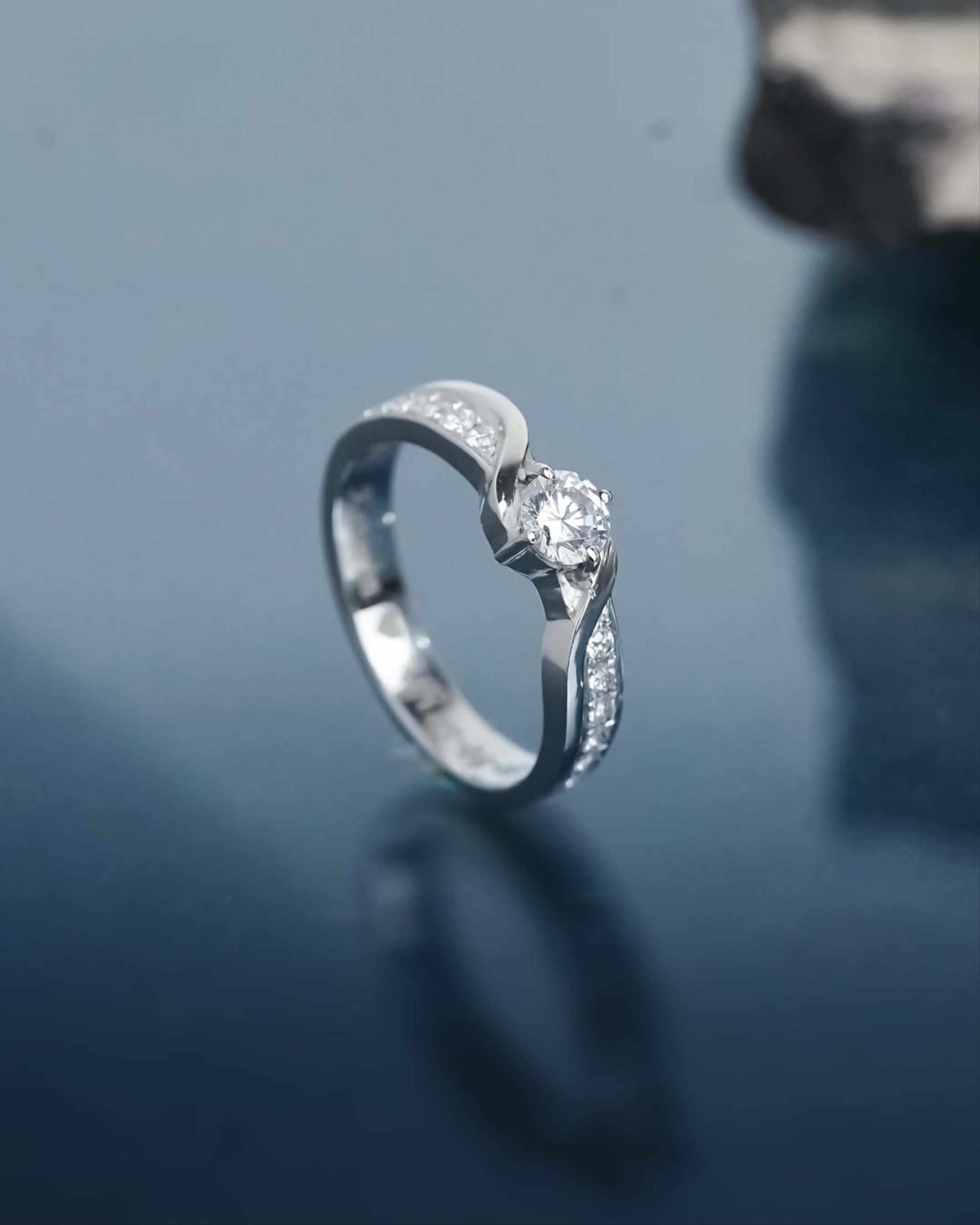 Yuke Jewelry - Cincin Kawin/Couple Bahan Emas - Perak - Palladium - Platinum Model ILIANA Series