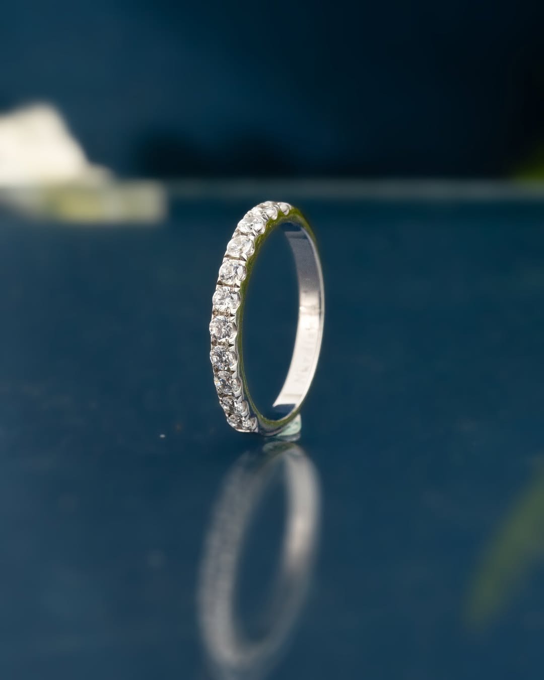 Yuke Jewelry - Cincin Kawin/Couple Bahan Emas - Perak - Palladium - Platinum Model WHITNEY Series