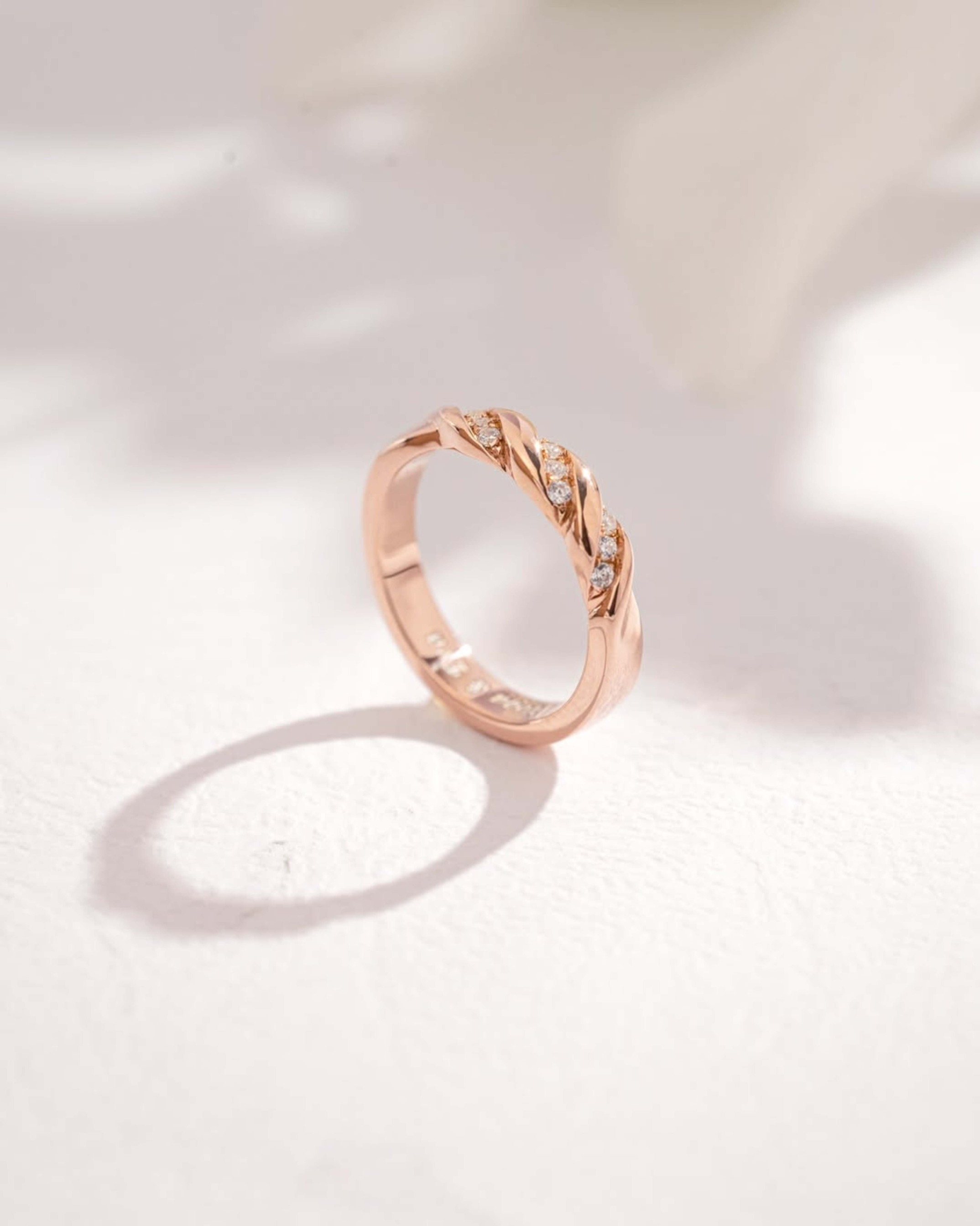 Yuke Jewelry - Cincin Kawin/Couple Bahan Emas - Perak - Palladium - Platinum Model THREAD Series