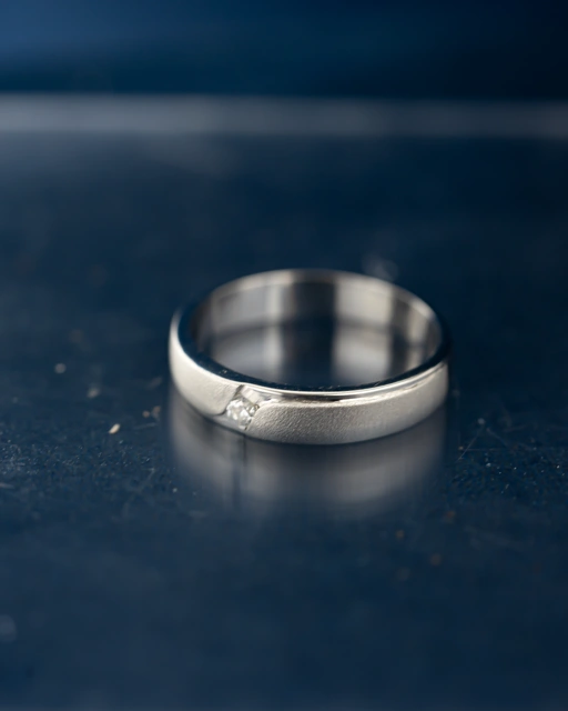 Image of Yuke Jewelry - Cincin Kawin/Couple Bahan Emas - Perak - Palladium - Platinum Model PERTU II Series