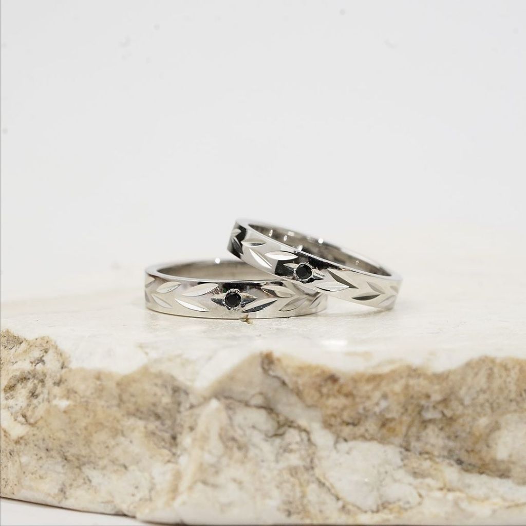 Yuke Jewelry - Cincin Kawin/Couple Bahan Emas - Perak - Palladium - Platinum Finishing Silver with Onyx
