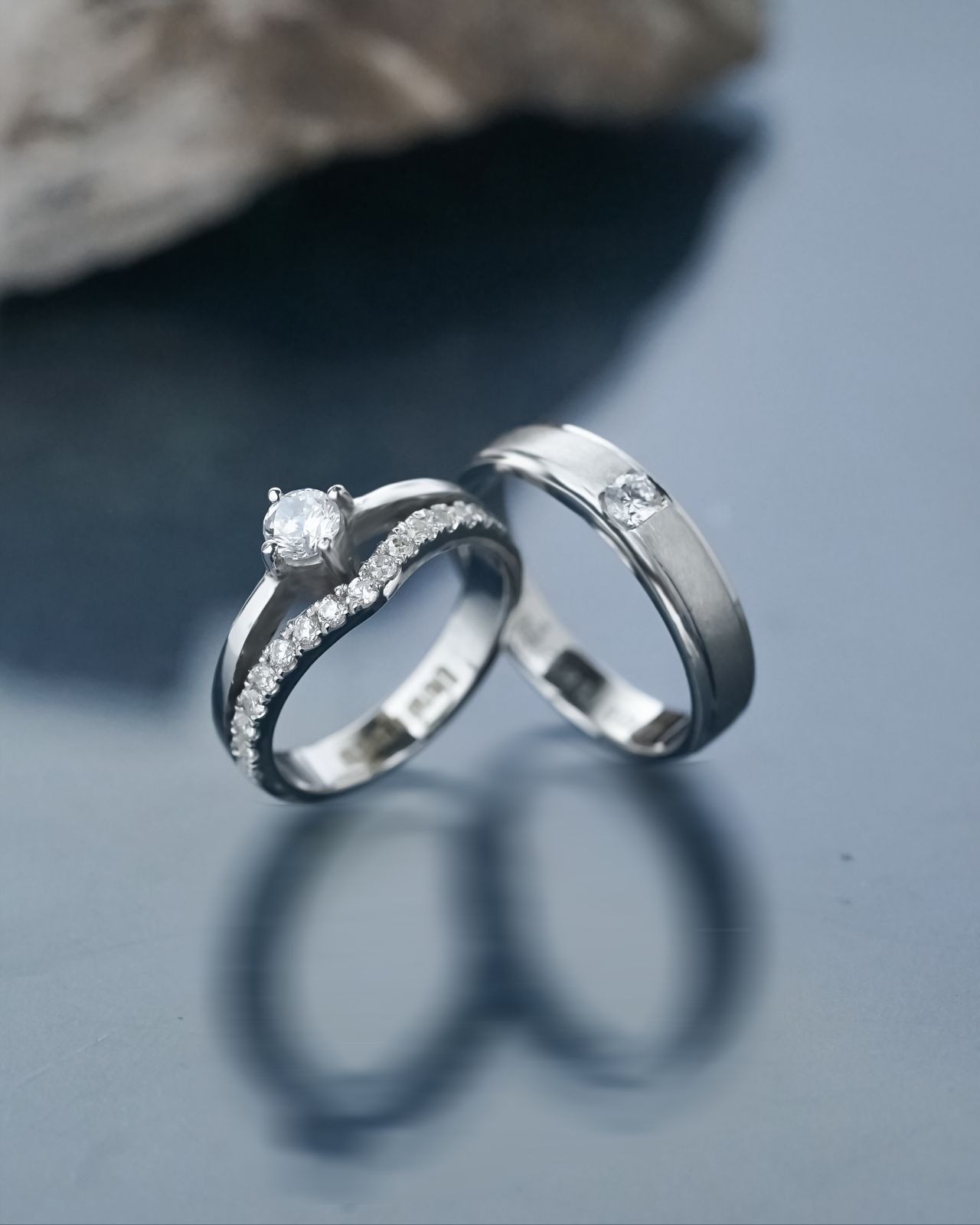 Yuke Jewelry - Cincin Kawin/Couple Bahan Emas - Perak - Palladium - Platinum Model REKHA Series