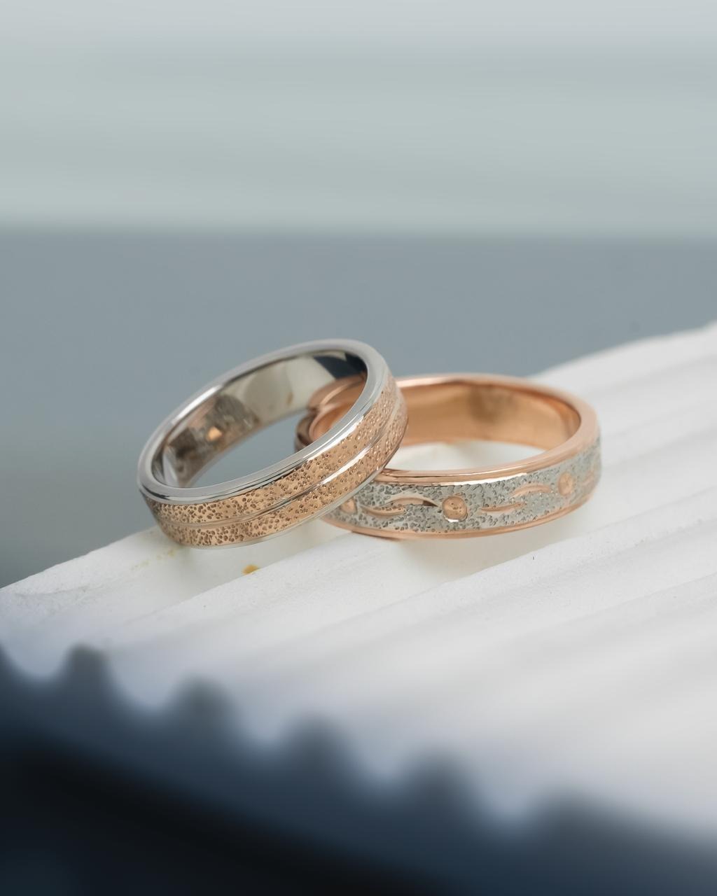 Yuke Jewelry - Cincin Kawin/Couple Bahan Emas - Perak - Palladium - Platinum Model LEONA Series