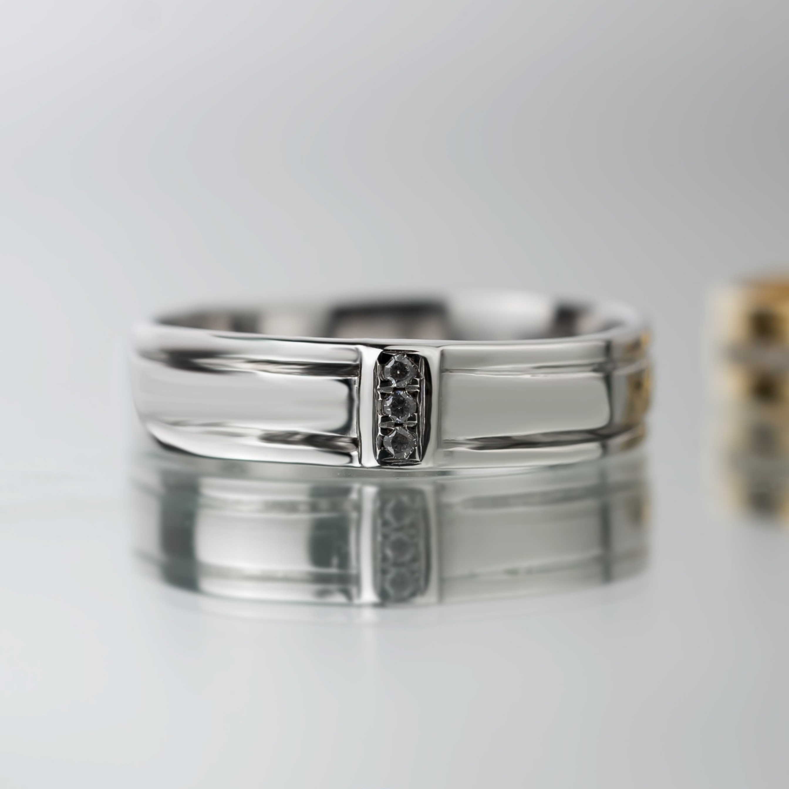 Yuke Jewelry - Cincin Kawin/Couple Bahan Emas - Perak - Palladium - Platinum Model Lumi Series