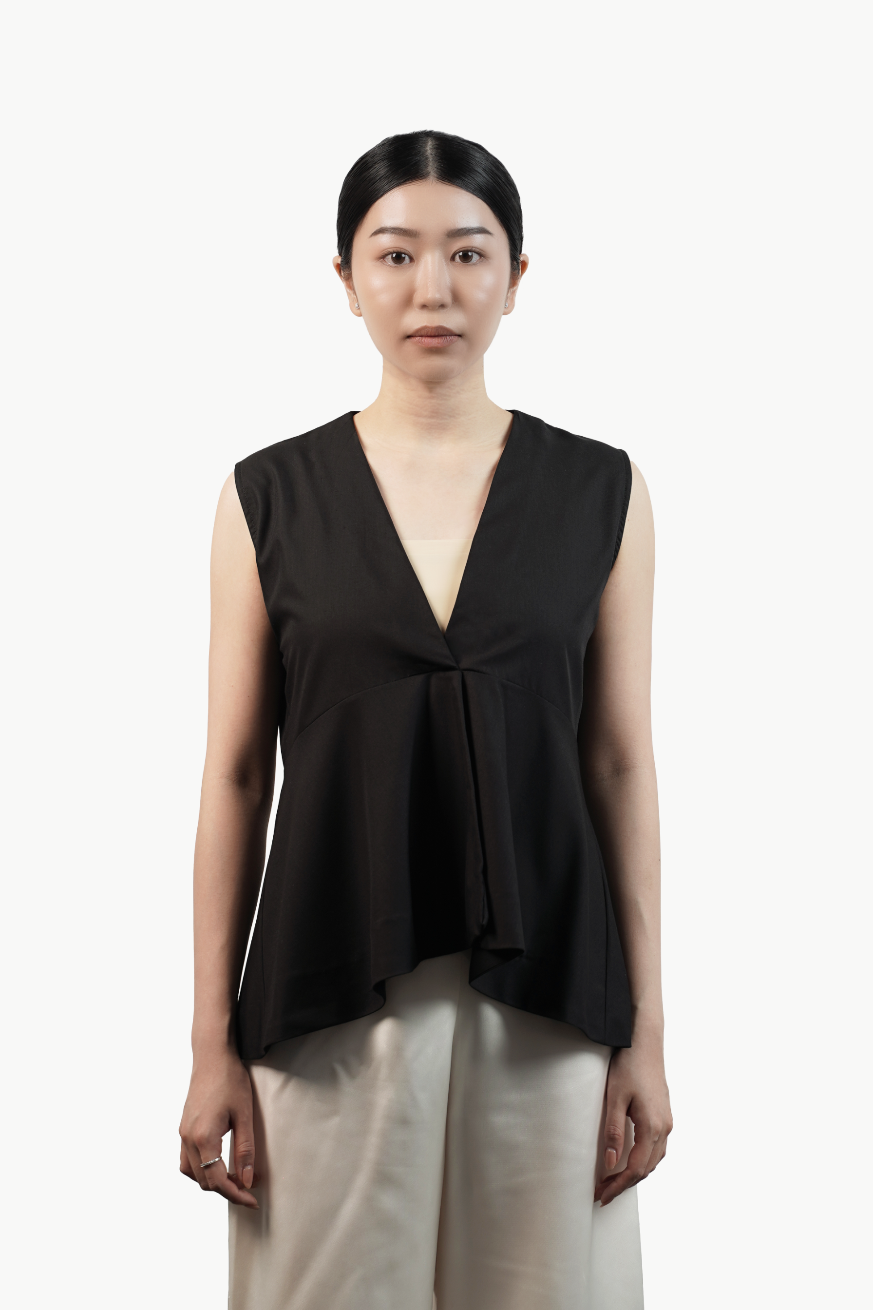 YEE (002) | WOMEN TOP