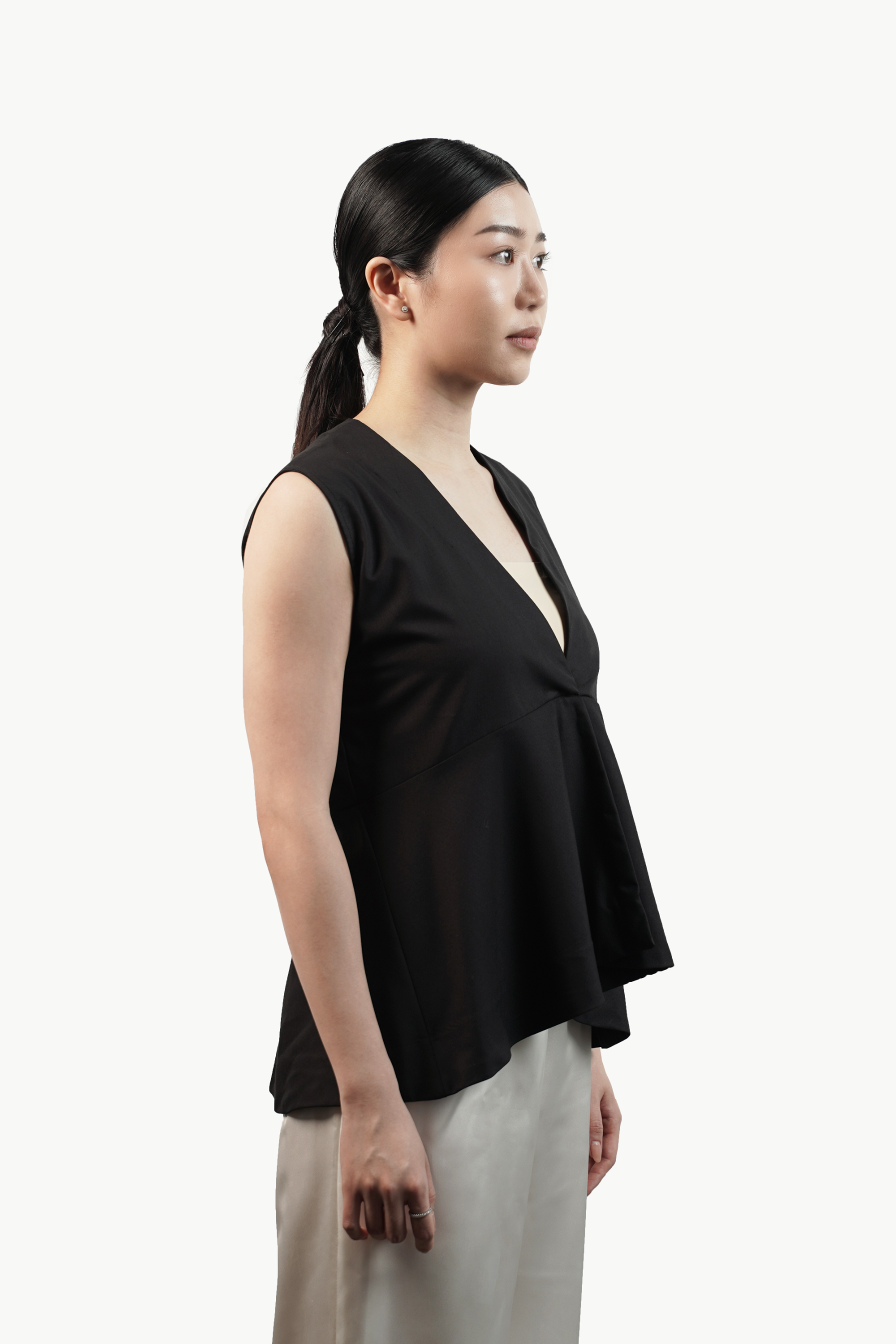 YEE (002) | WOMEN TOP