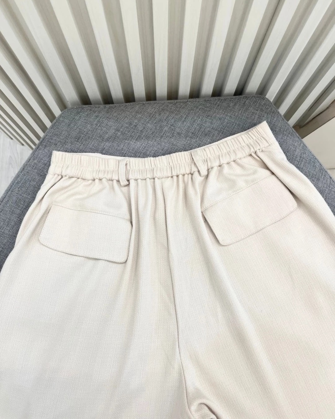 SARALACE SORI BARREL PANTS