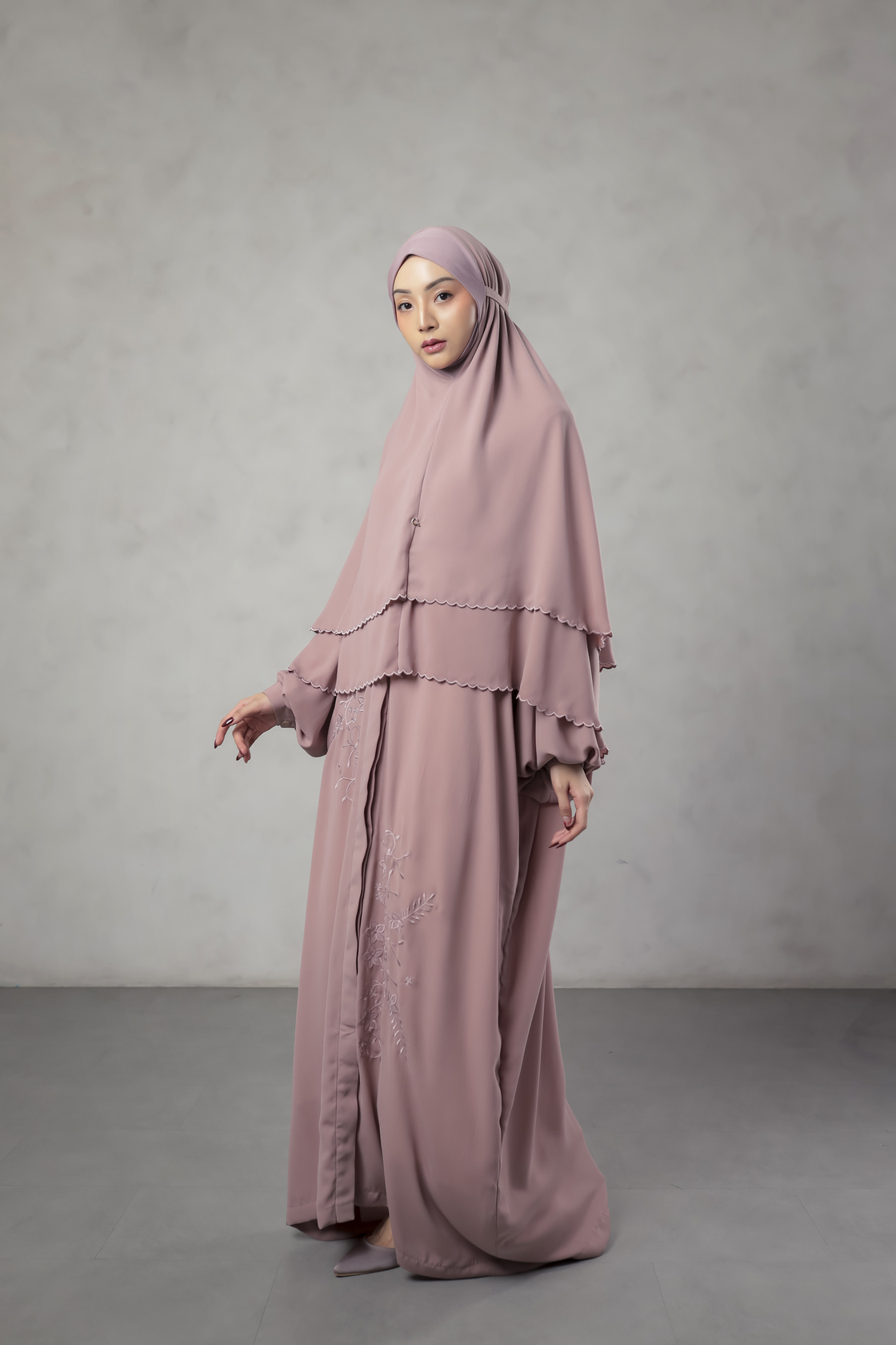 GHANIEA HERITAGE X SARAH SOFYAN-SAFIYA Abaya Set