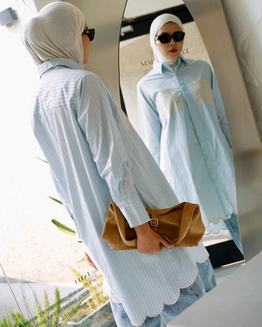 SARALACE OCEAN TUNIC