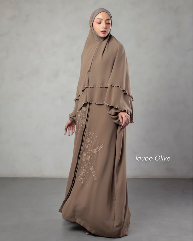 GHANIEA HERITAGE X SARAH SOFYAN - SABAI ABAYA & MINI TELEKUNG SET