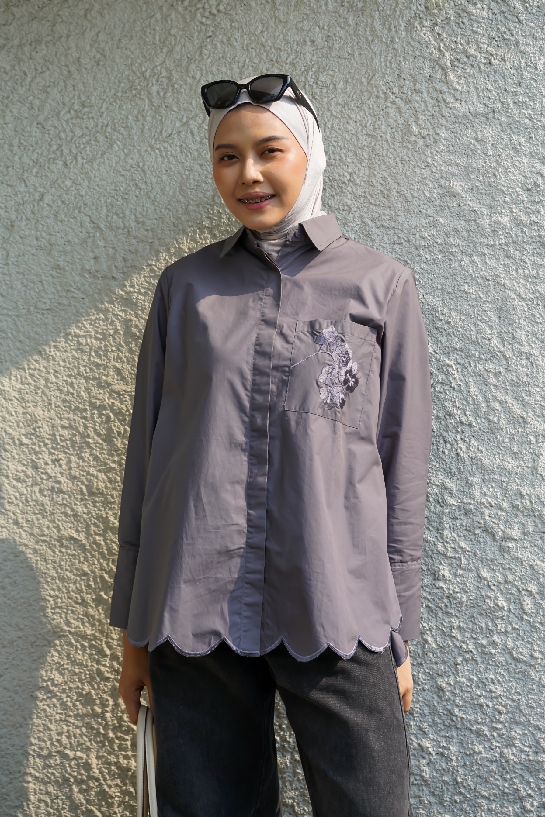 SARALACE POCKET EMBROIDERY