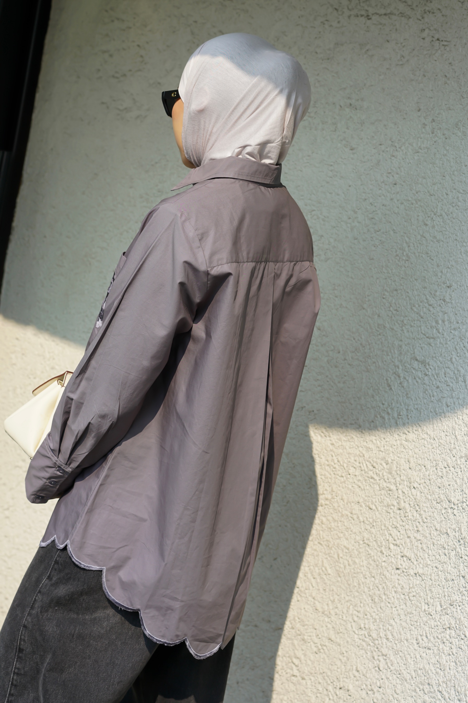 SARALACE POCKET EMBROIDERY