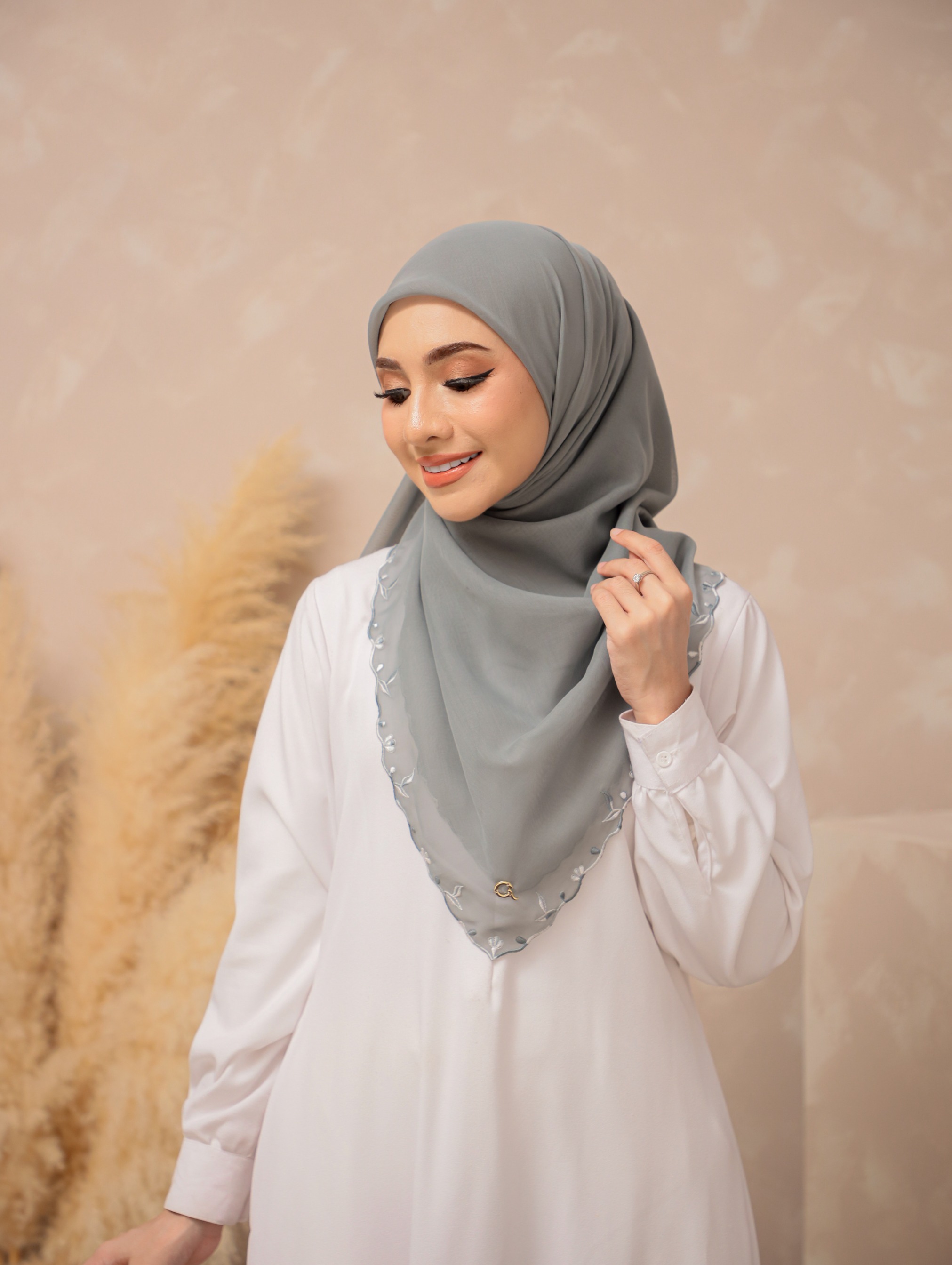Ghaniea Heritage-Jilbab Paris Jpn Premium Sulam Kayu Manih