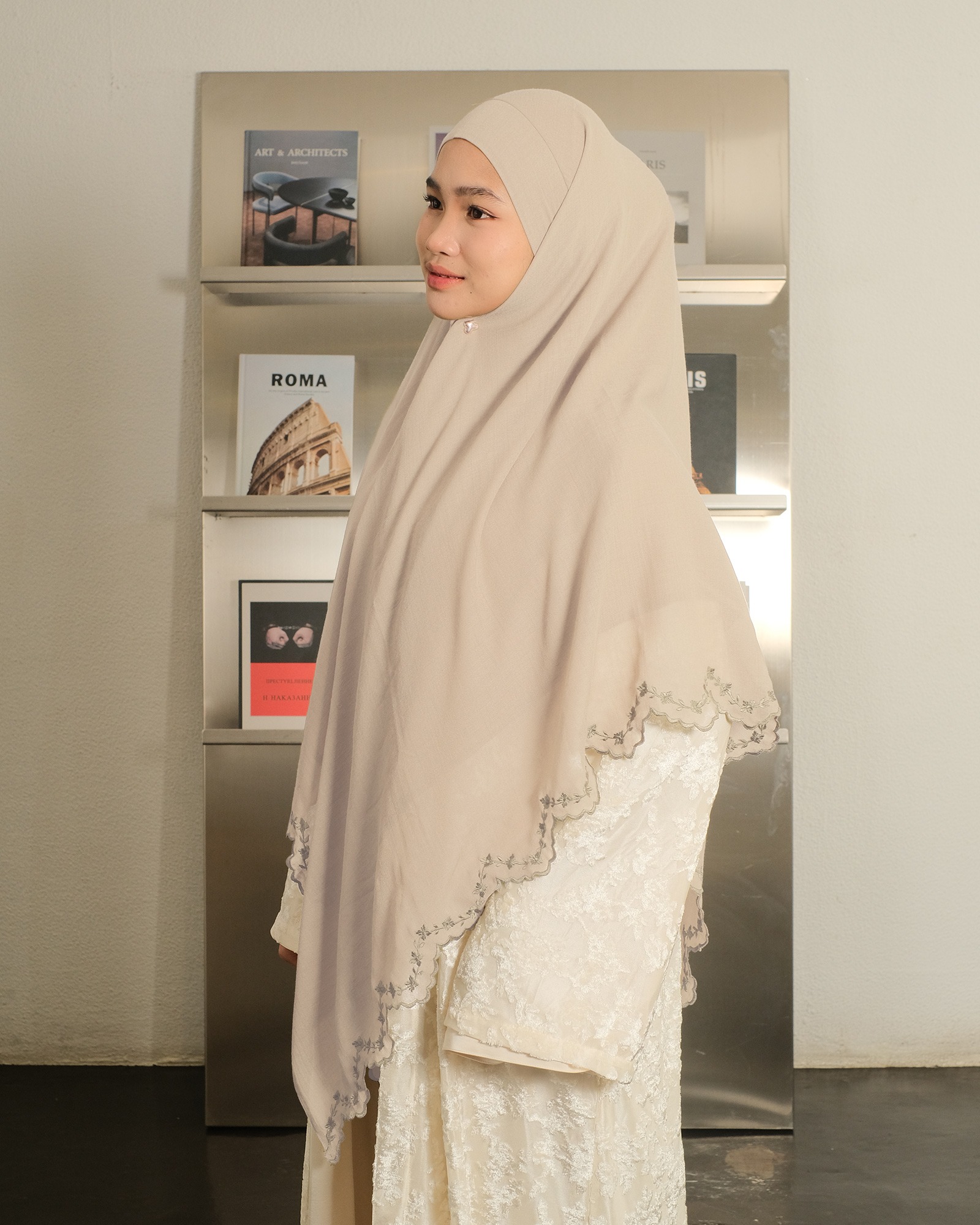 Ghaniea Heritage-Khimar Fatimah Sulthan Bandana Sulam Soft Cotton Arabian Texture dan Flowy Arabian Texture