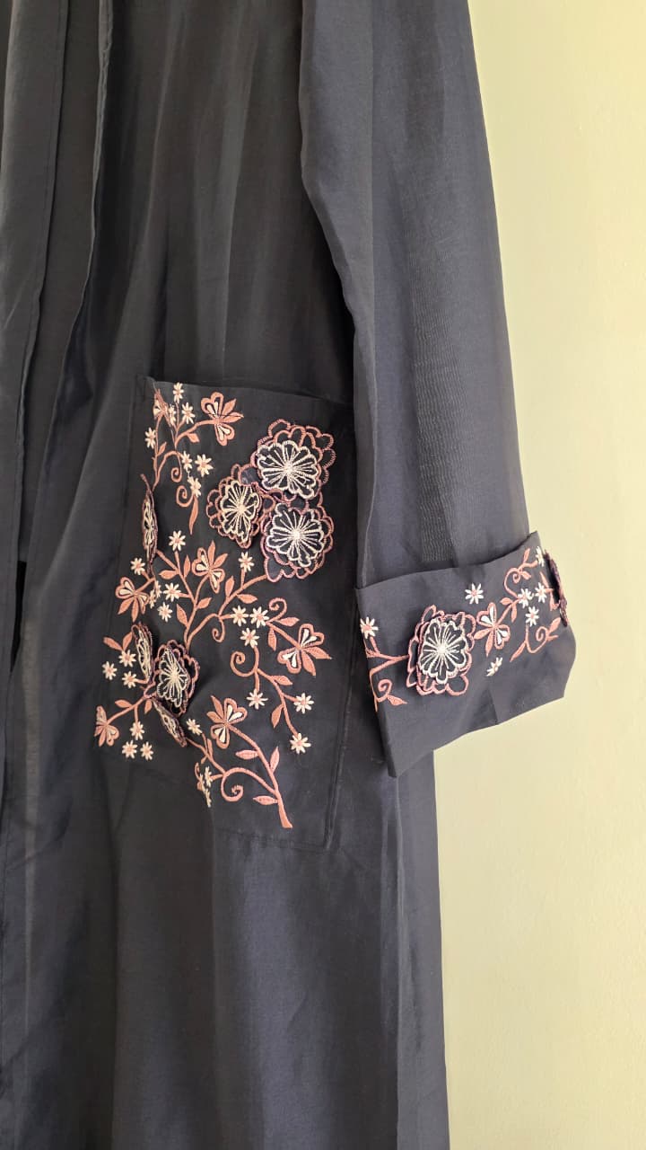 Ghaniea-Izmir 3in1 Set Abaya Sulam I Abaya Outer, Inner Top & Wide Pants