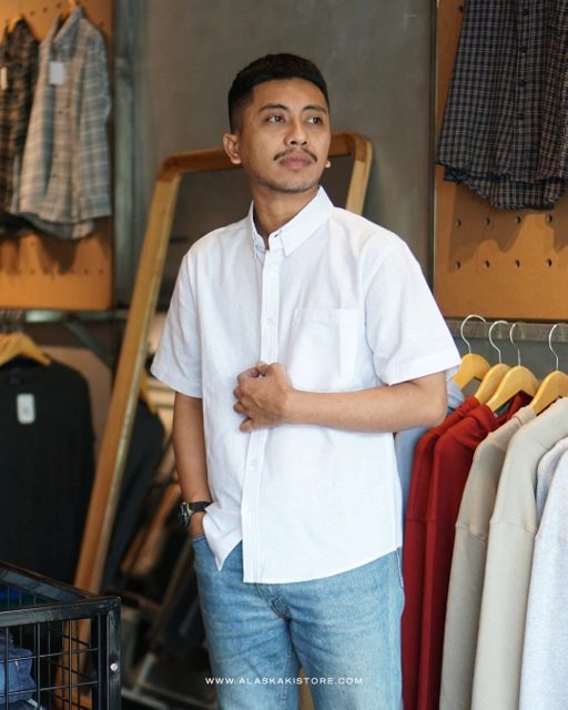 Image of Button Down Linen Shirt White BC2073