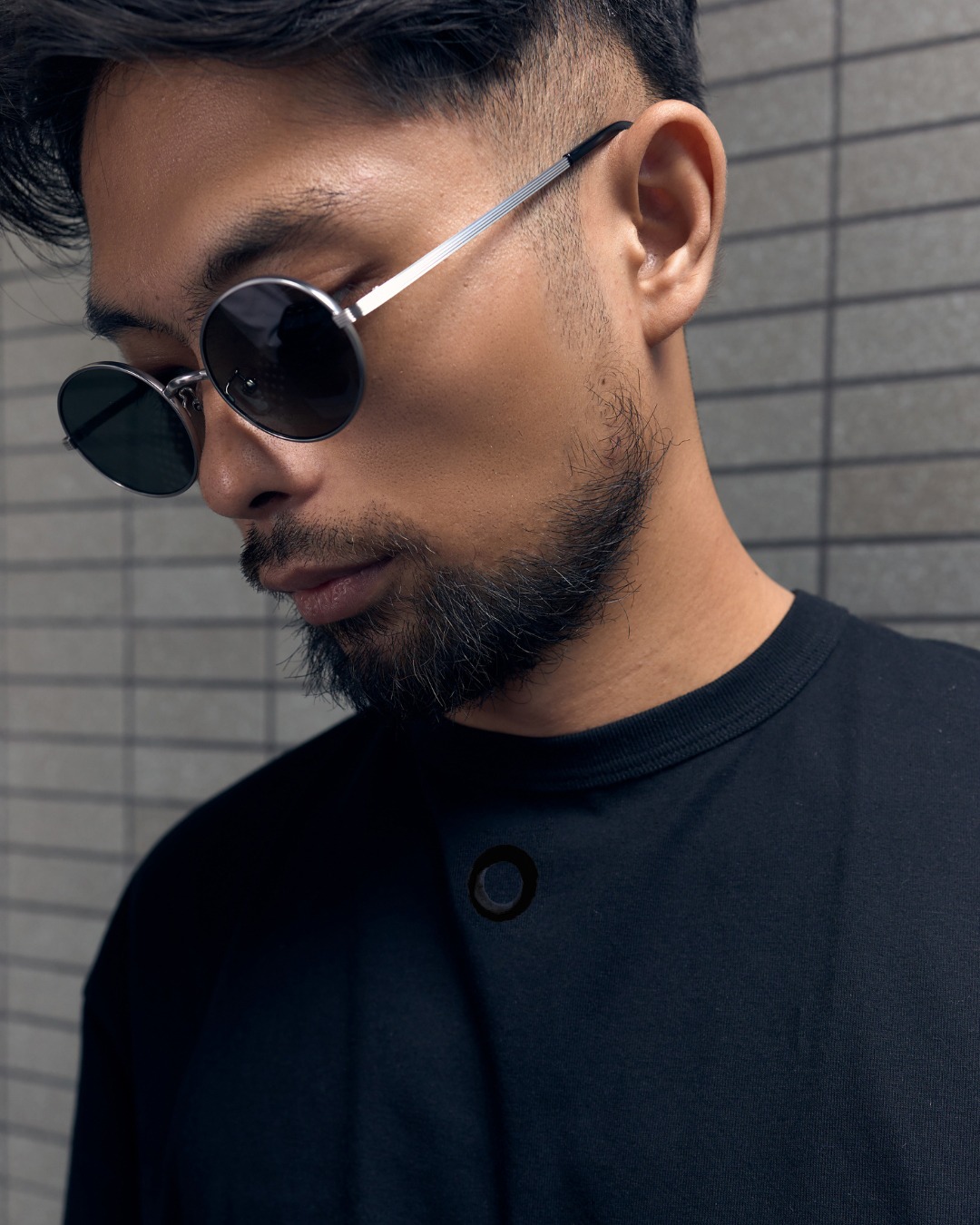 Othman - Circle Black on Black 