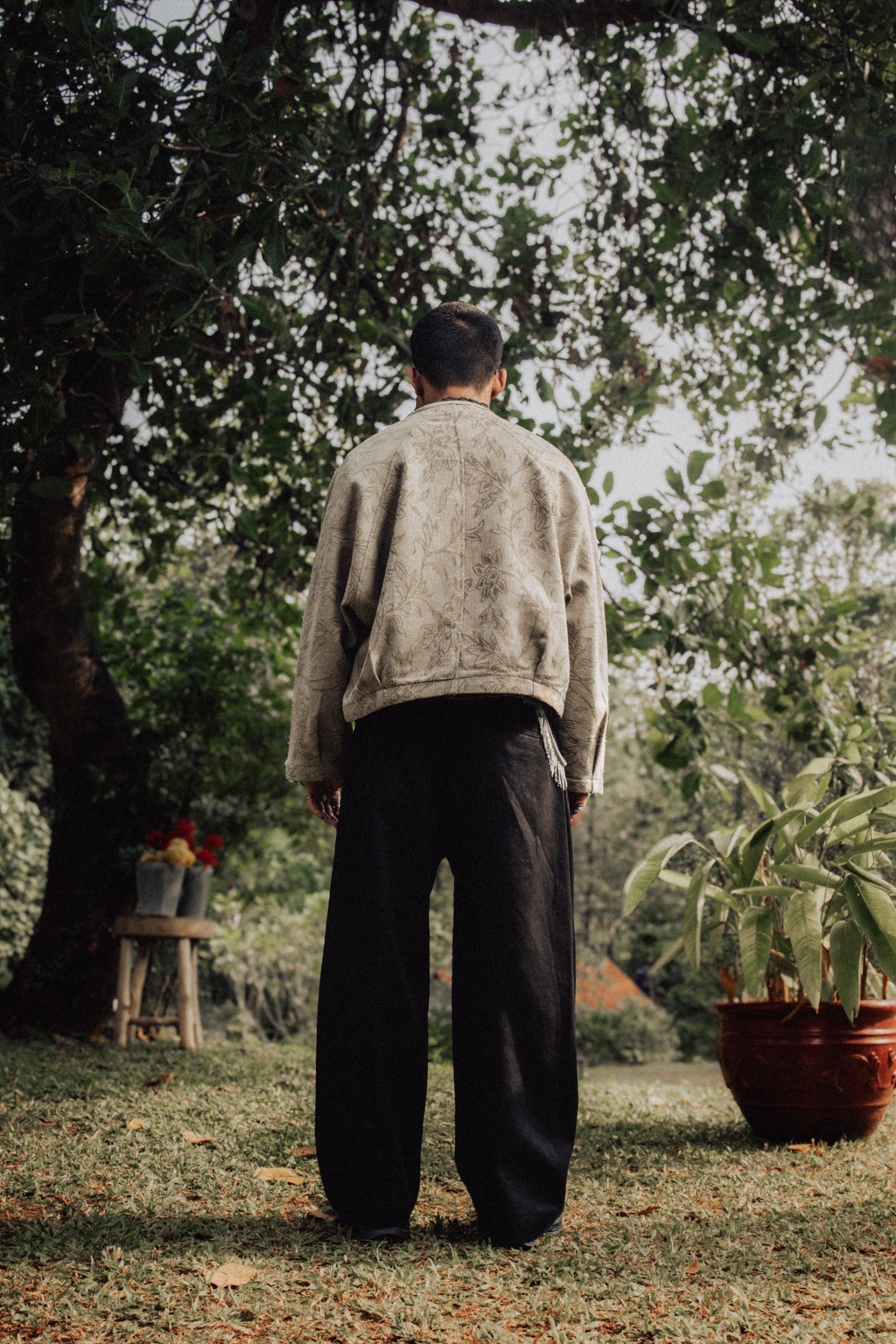 Othman - Grège Versailles Short Cardigan 