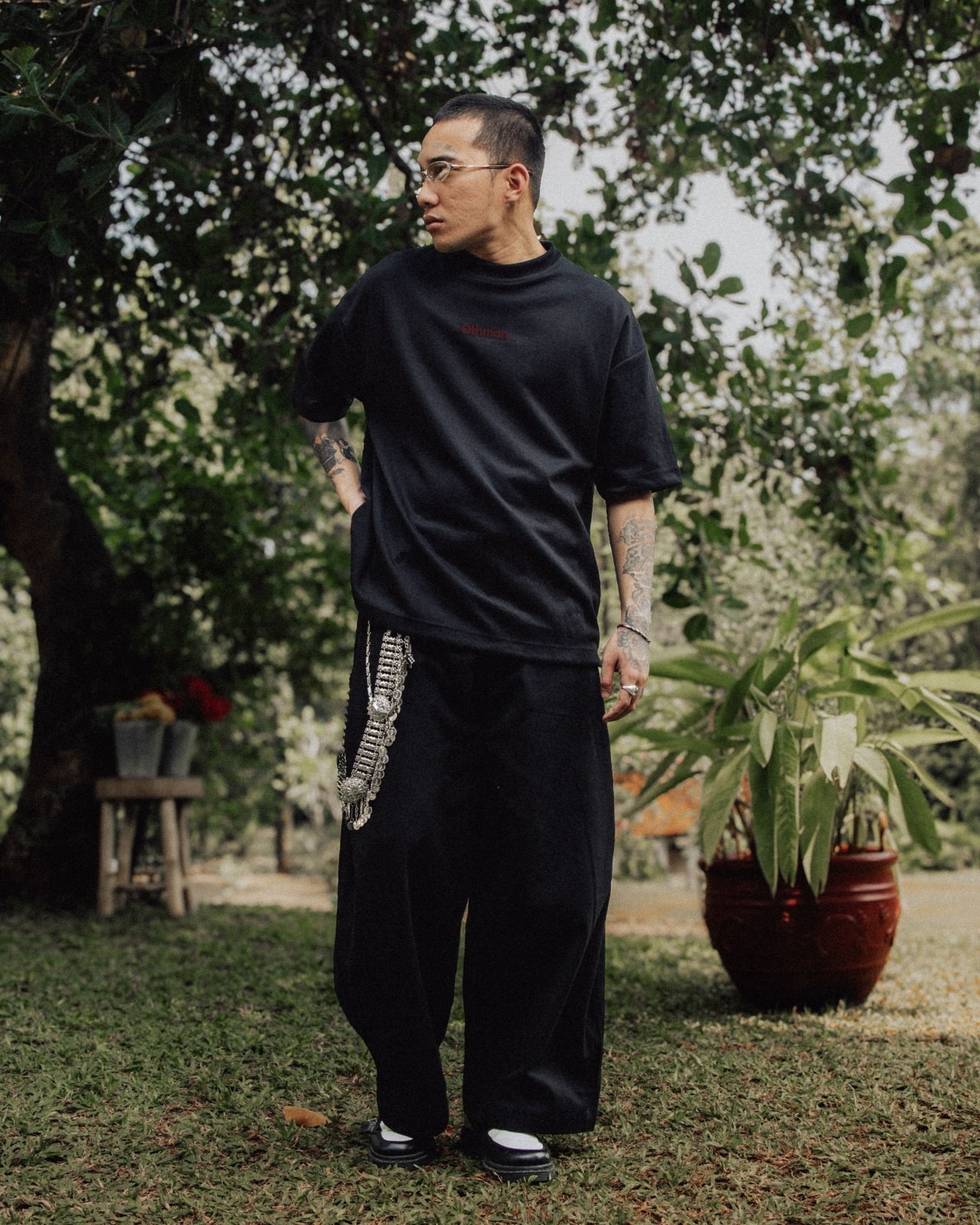 Othman -  Aubusson Ring Tee