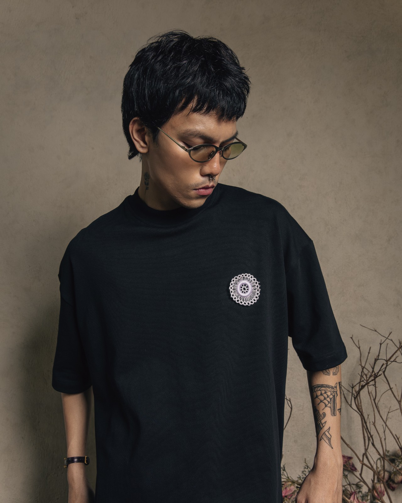 Othman - Black Crestline Tee