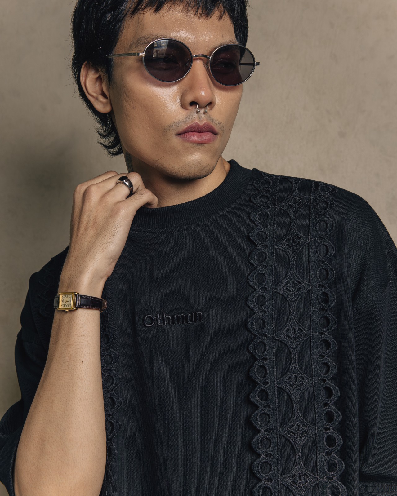 Othman - Noir Lace Tee