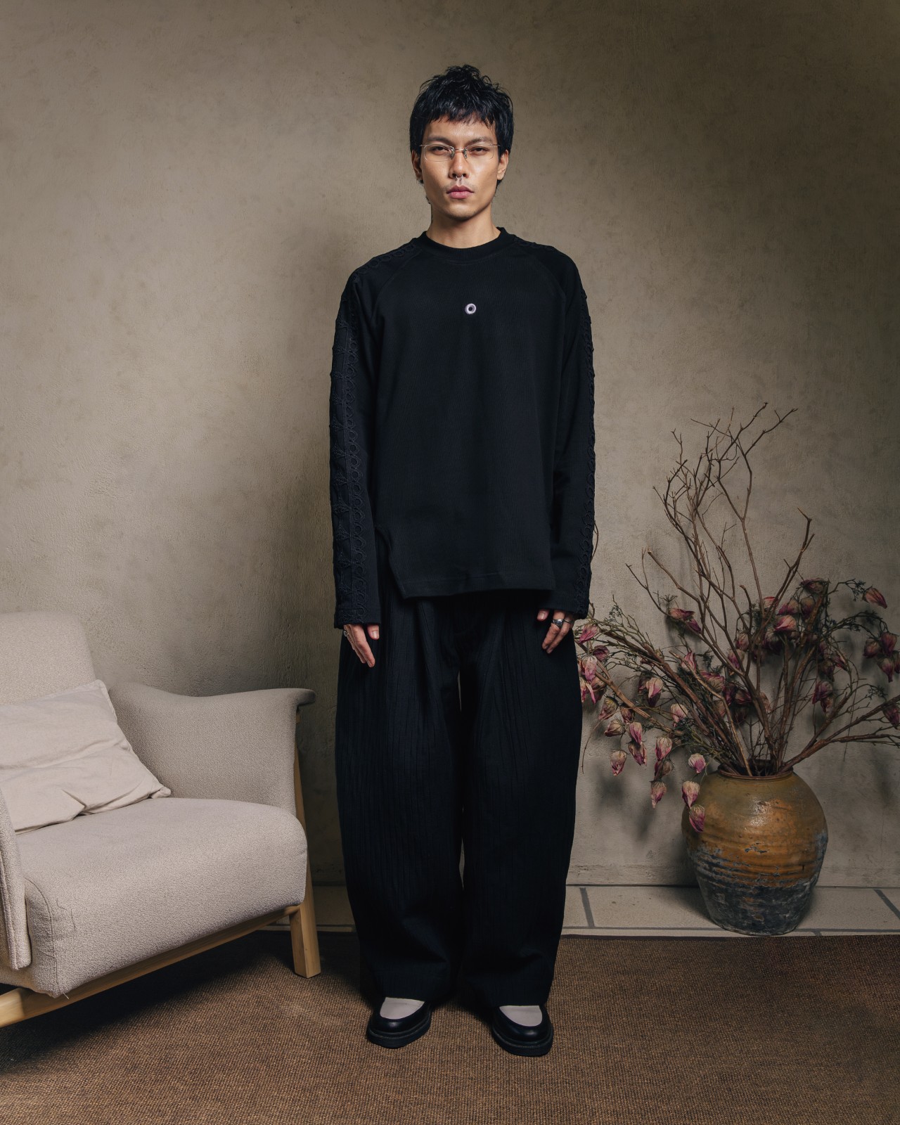 Othman - Obsidian Lace Longsleeve