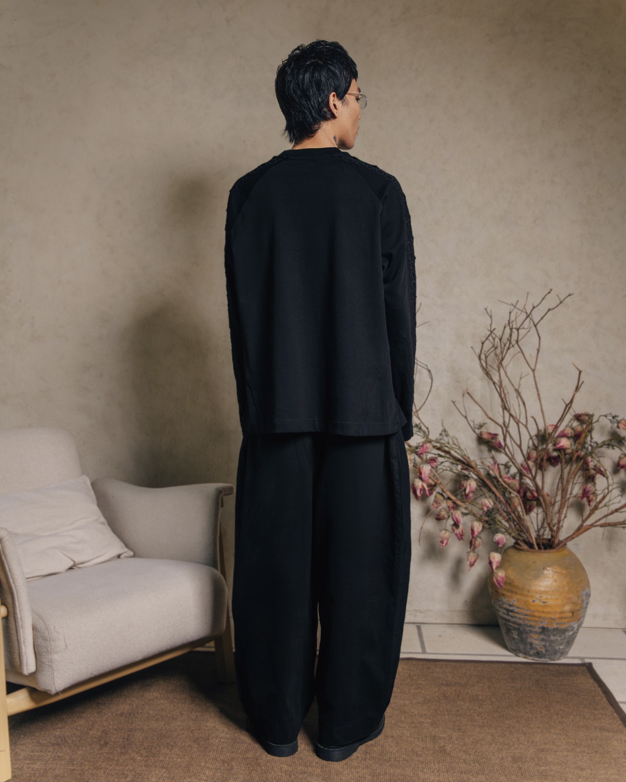 Othman - Obsidian Lace Longsleeve