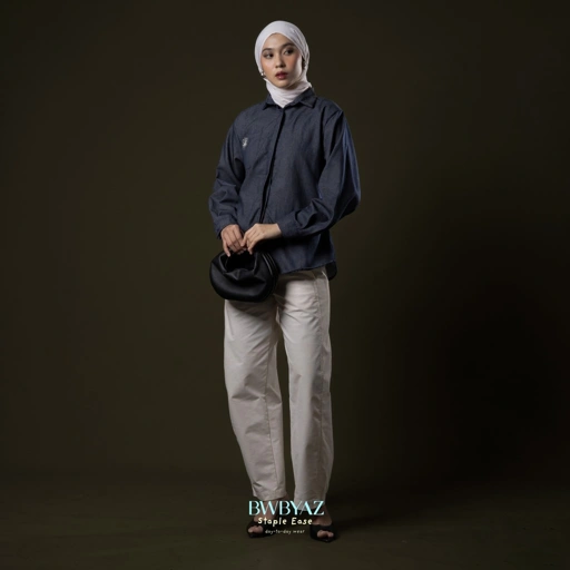 Image of BWBYAZ STAPLE EASE - Brielle Blooming Shirt Longsleeve