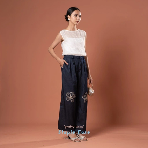 Image of BWBYAZ - Jeana Embroidery Pants (READY STOCK)