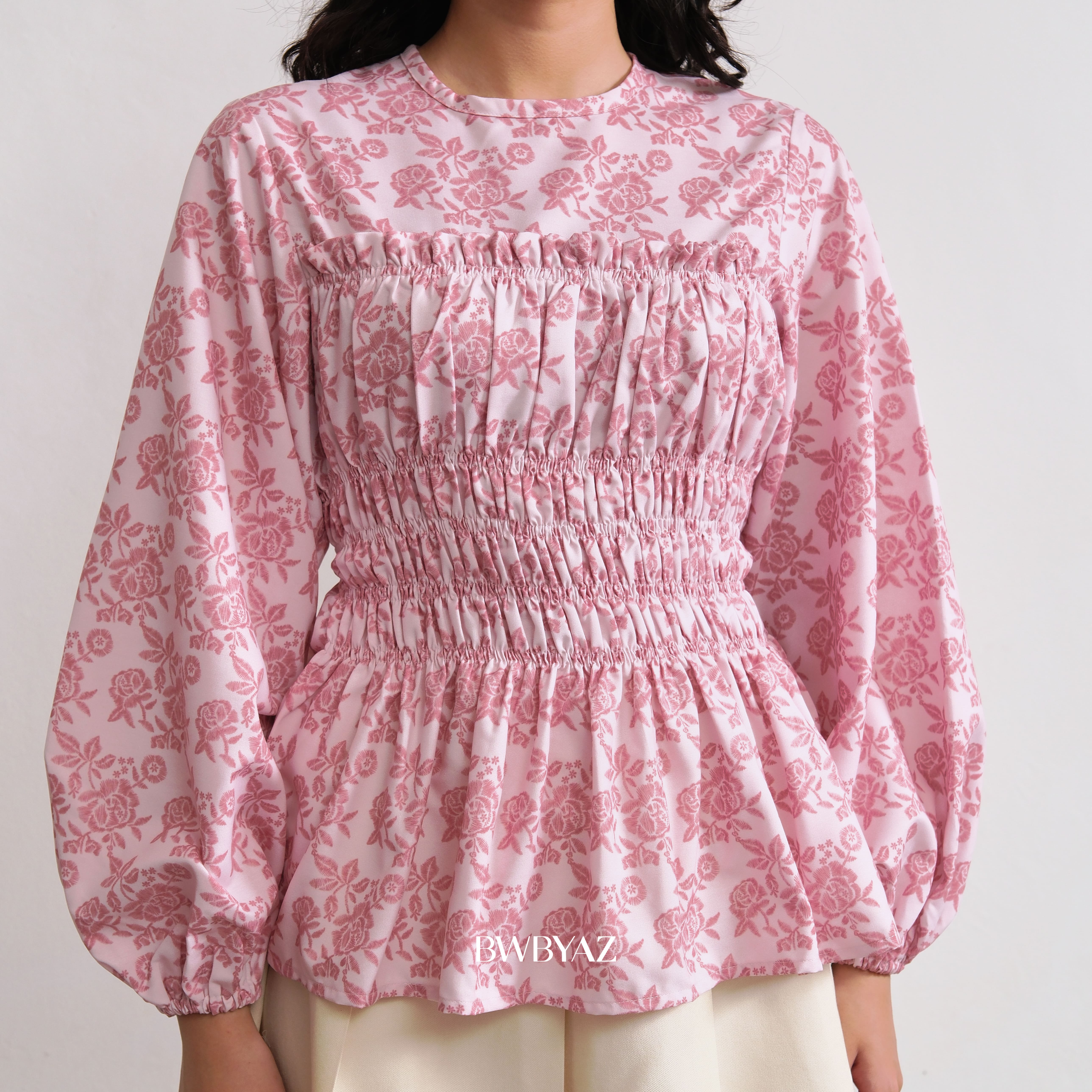 BWBYAZ - Rissa Shirred Top Signature (READY STOCK)