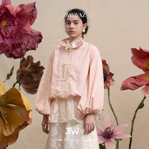 Image of BWBYAZ JFW COLLECTION -  MADDY PUFFY JACKET